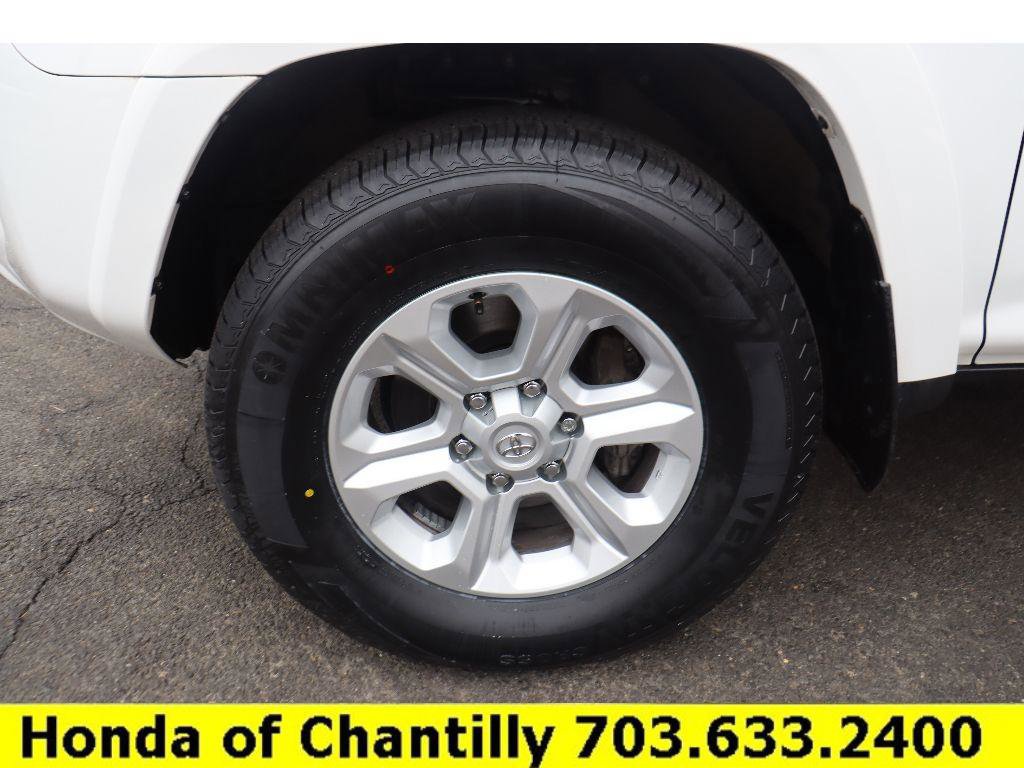 Used 2023 Toyota 4Runner SR5 Premium w/ Moonroof Package image 28