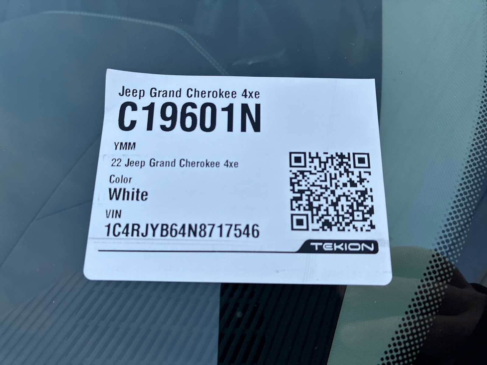 Used 2022 Jeep Grand Cherokee Limited 4xe image 35