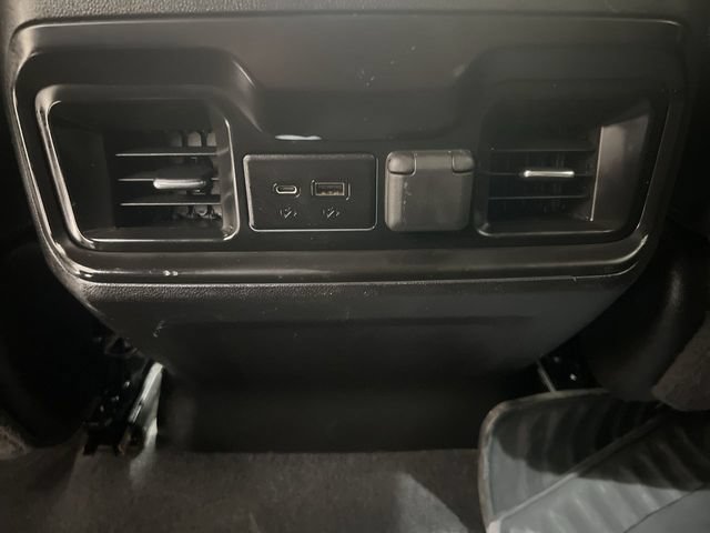 Used 2022 Chevrolet Silverado 3500 LT w/ Texas Edition AWD/4WD image 19