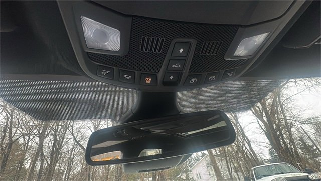 Used 2020 Ford Edge Titanium w/ Equipment Group 301A image 20