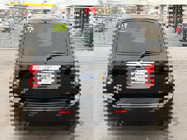 Used 2006 Chevrolet HHR LT w/ Preferred Equipment Group image 24