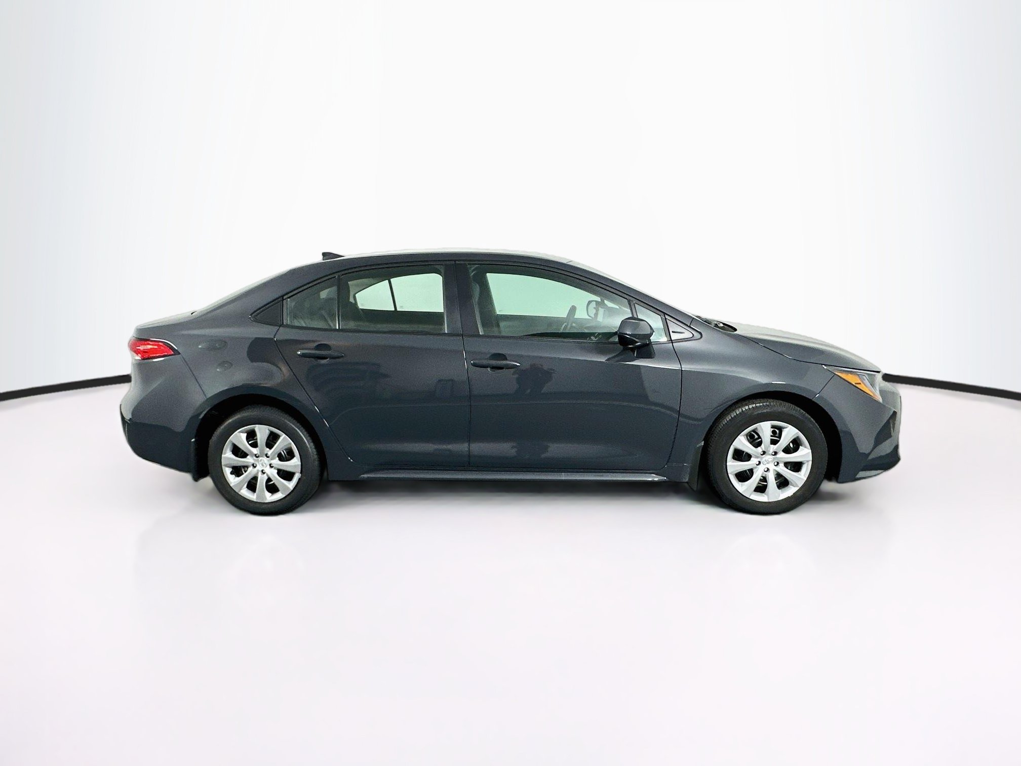 Used 2026 Toyota Corolla LE FWD image 10