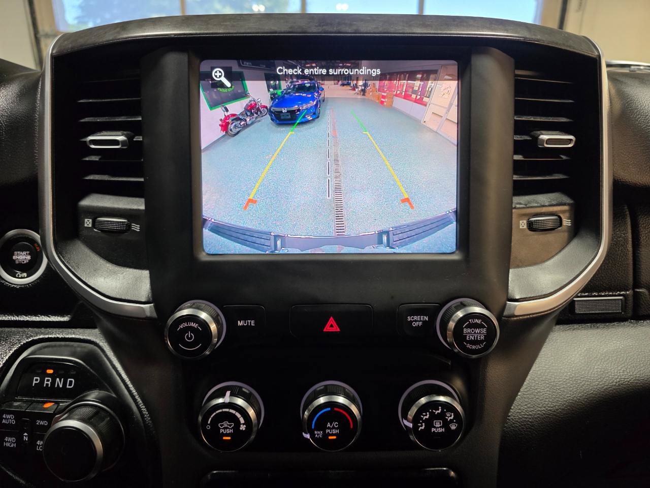 Used 2021 RAM 1500 Big Horn AWD/4WD image 32