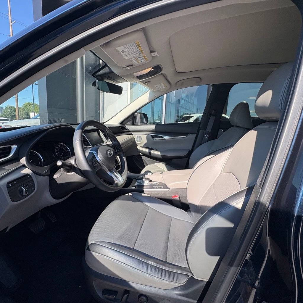 Used 2024 INFINITI QX50 Luxe AWD/4WD image 10