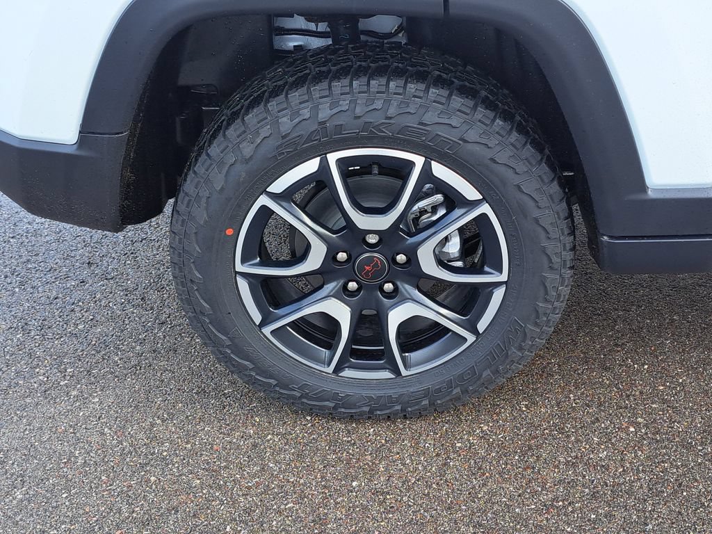 New 2026 Jeep Compass Trailhawk w/ Sun, Sound & Navigation Group AWD/4WD image 5
