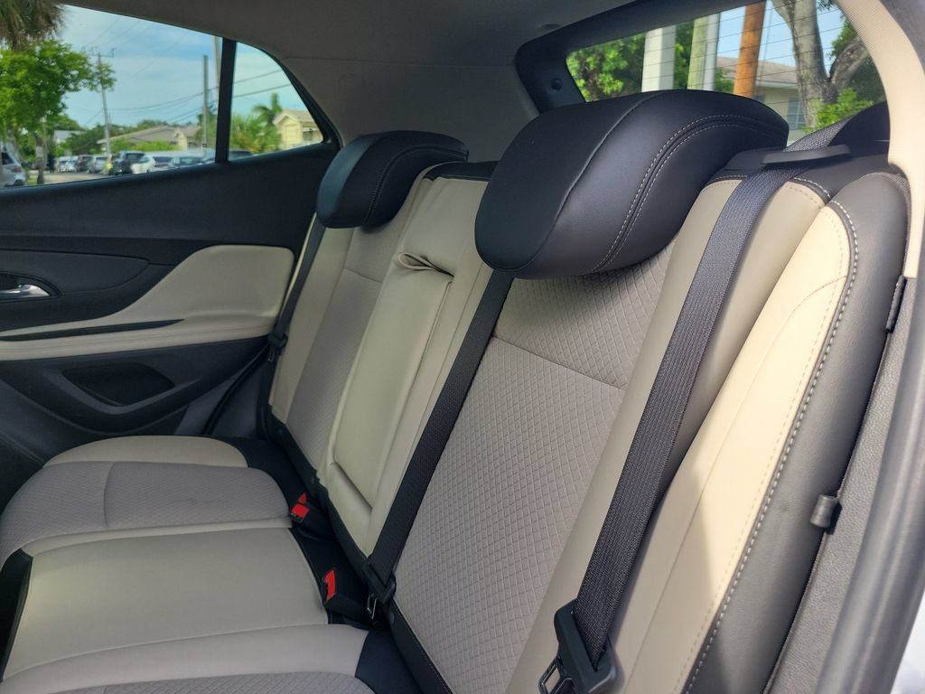 Used 2020 Buick Encore Preferred FWD image 10