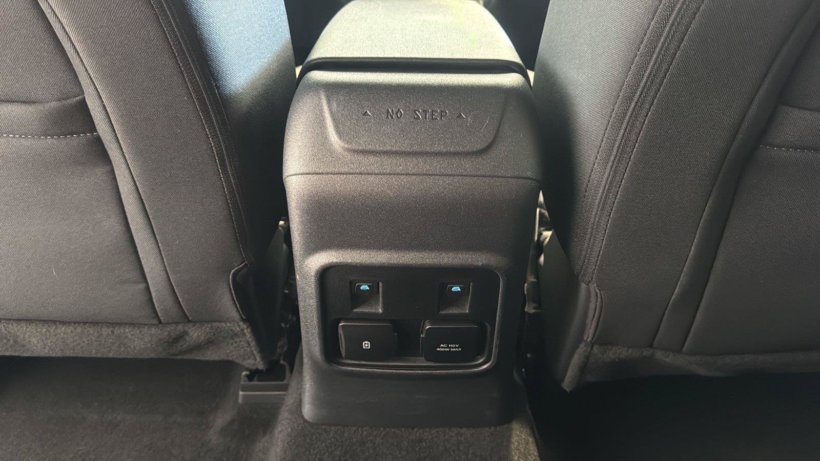 Used 2022 Ford Bronco Wildtrak AWD/4WD image 29