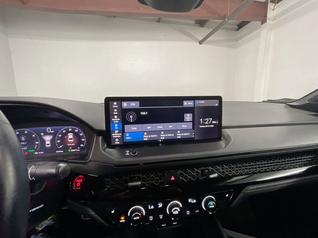 Used 2024 Honda Accord Sport image 13