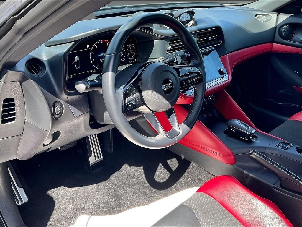 Used 2024 Nissan Z Performance w/ Floor Mat Package RWD image 8