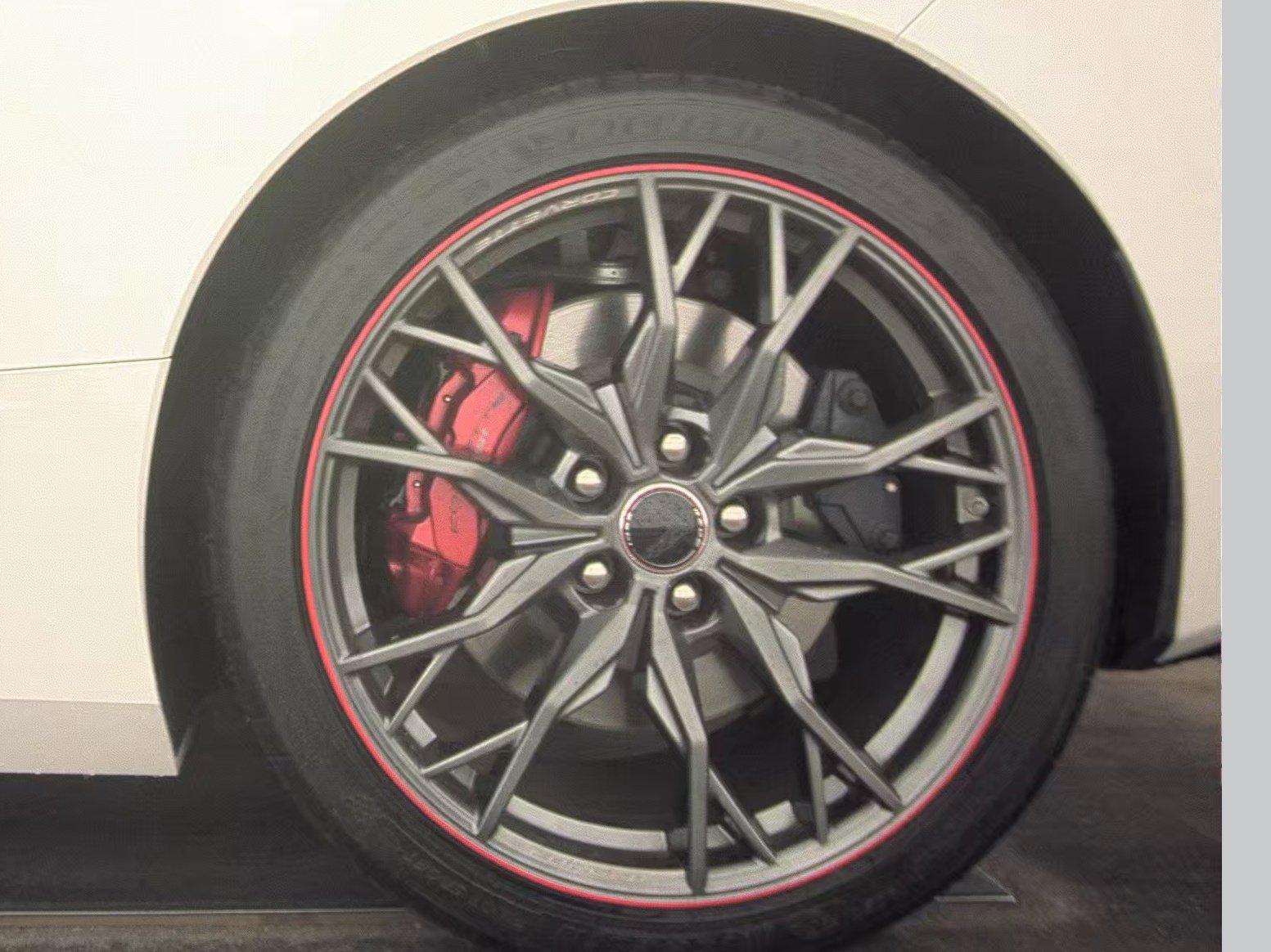 Used 2023 Chevrolet Corvette Stingray Premium Cpe w/ Z51 Performance Package RWD image 13