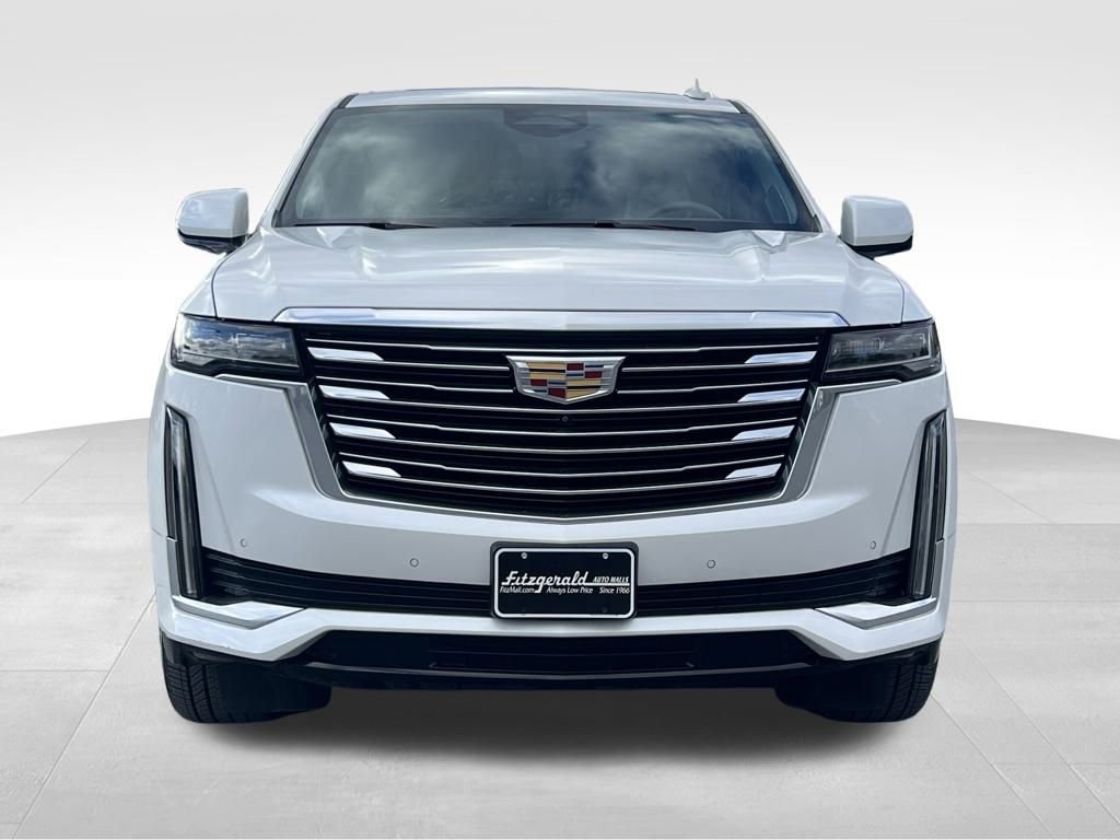Used 2022 Cadillac Escalade Premium Luxury Platinum image 5