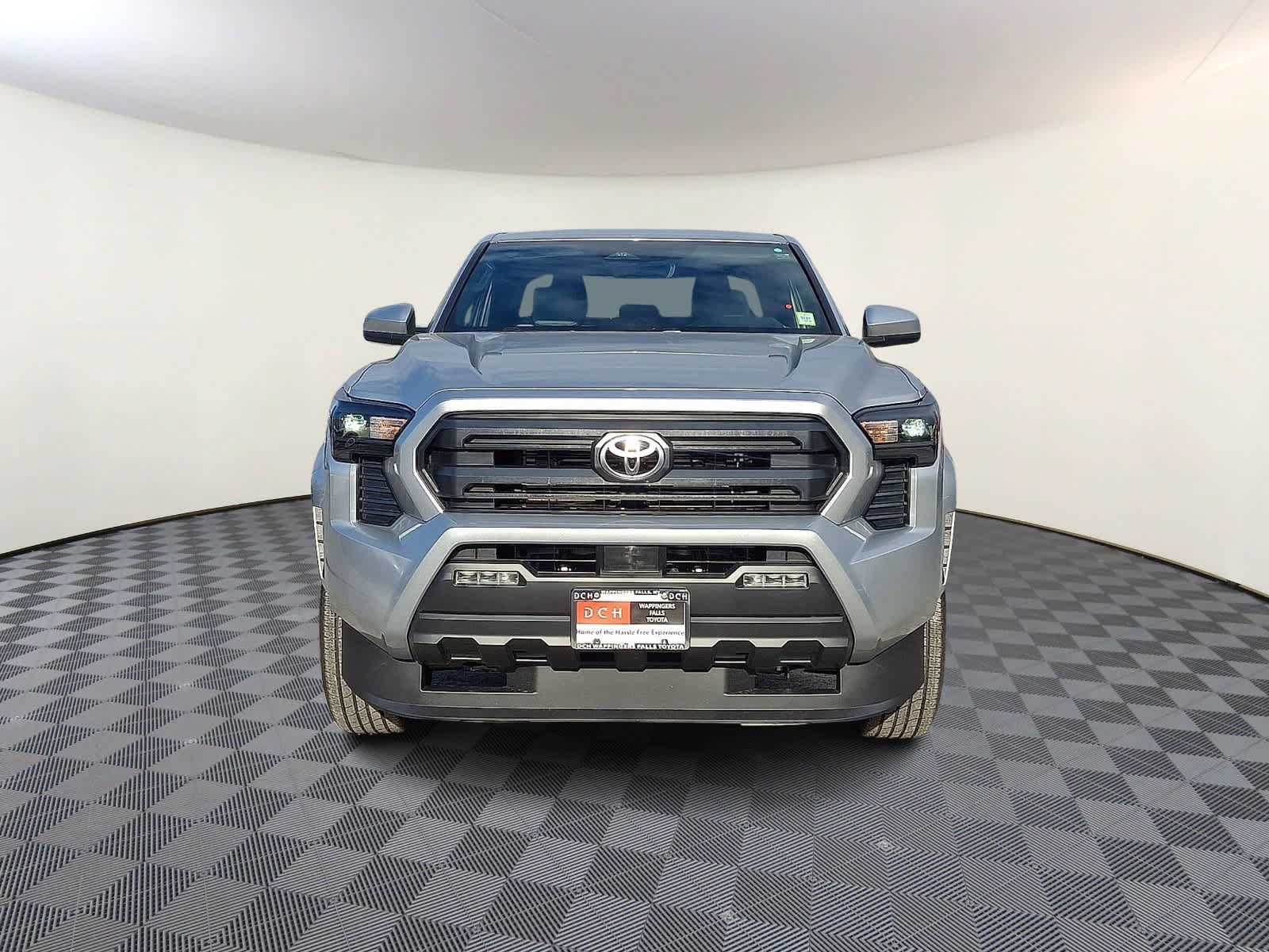 New 2026 Toyota Tacoma SR5 AWD/4WD image 2