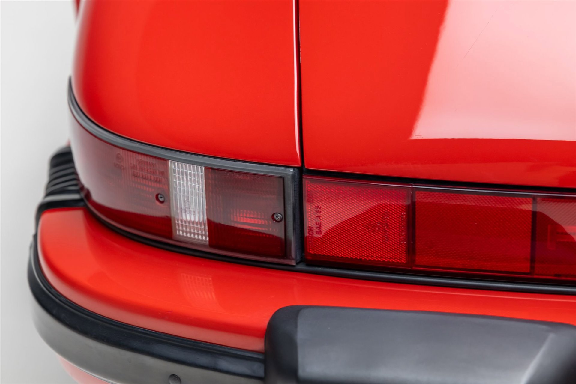 Used 1987 Porsche 911 Carrera image 24