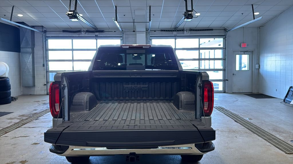 Used 2026 GMC Sierra 1500 SLT w/ SLT Premium Plus Package image 17