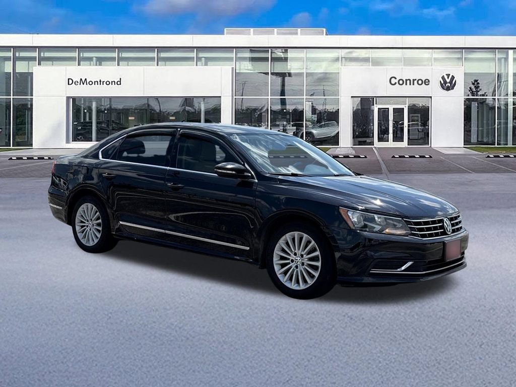 Used 2017 Volkswagen Passat 1.8T SE FWD image 3