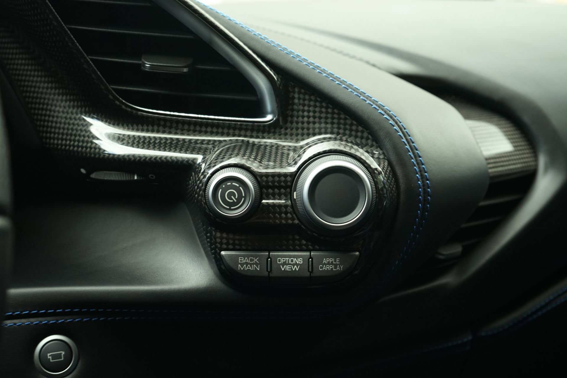 Used 2017 Ferrari 488 Spider image 29