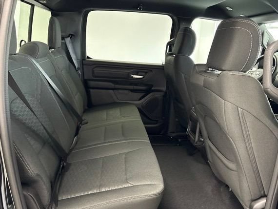 New 2026 RAM 1500 Express AWD/4WD image 27