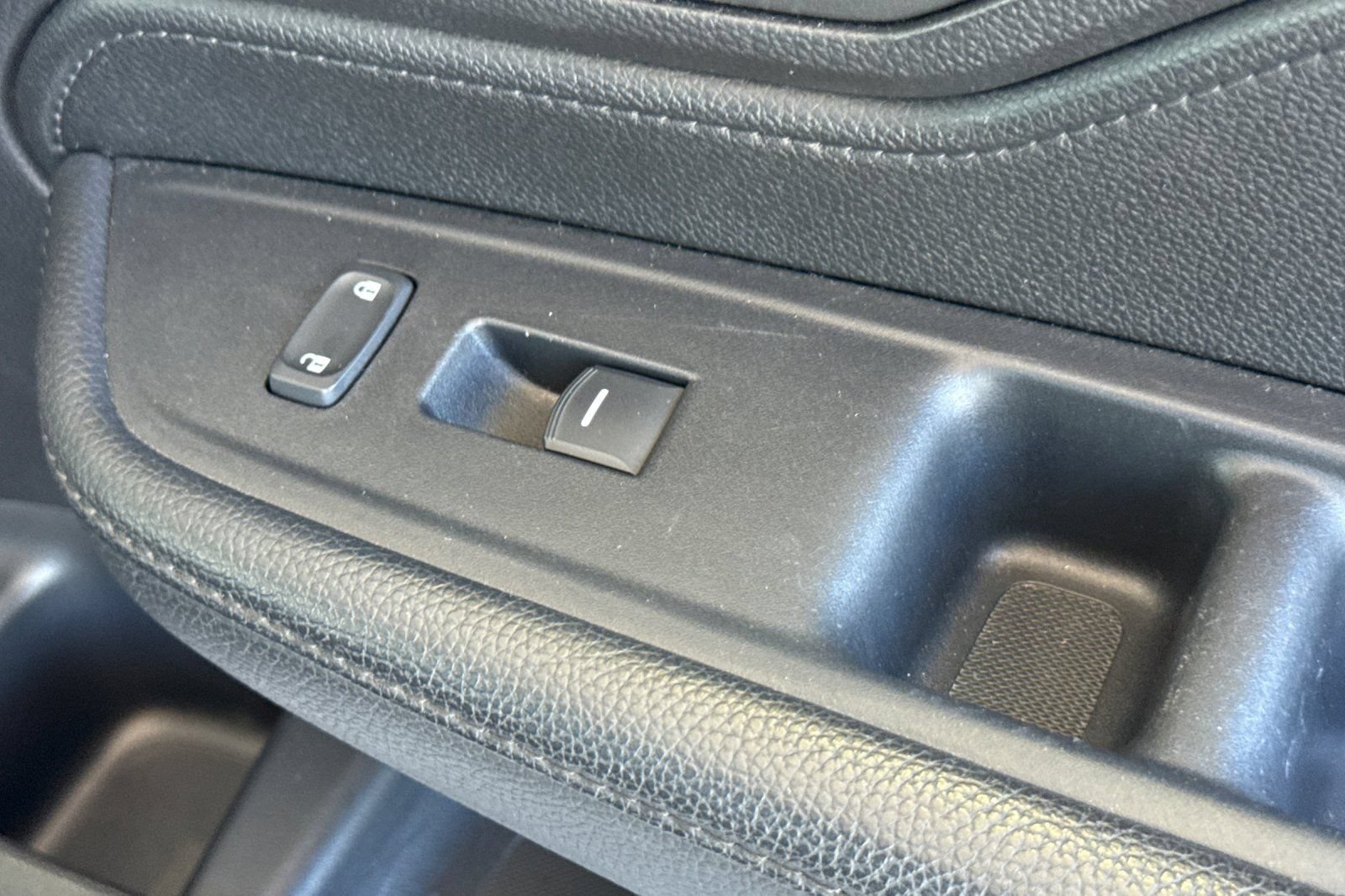 Used 2024 Honda Odyssey EX-L image 23