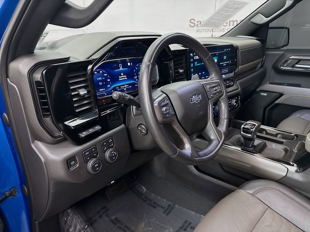 Used 2022 Chevrolet Silverado 1500 ZR2 w/ Technology Package AWD/4WD image 12