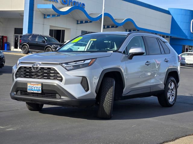 Used 2024 Toyota RAV4 XLE w/ Weather Package image 8