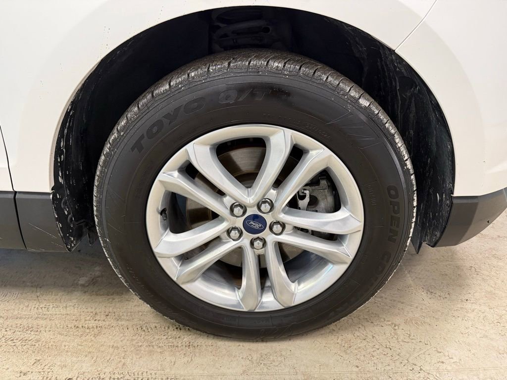 Certified 2018 Ford Edge SEL w/ Equipment Group 201A AWD/4WD image 12