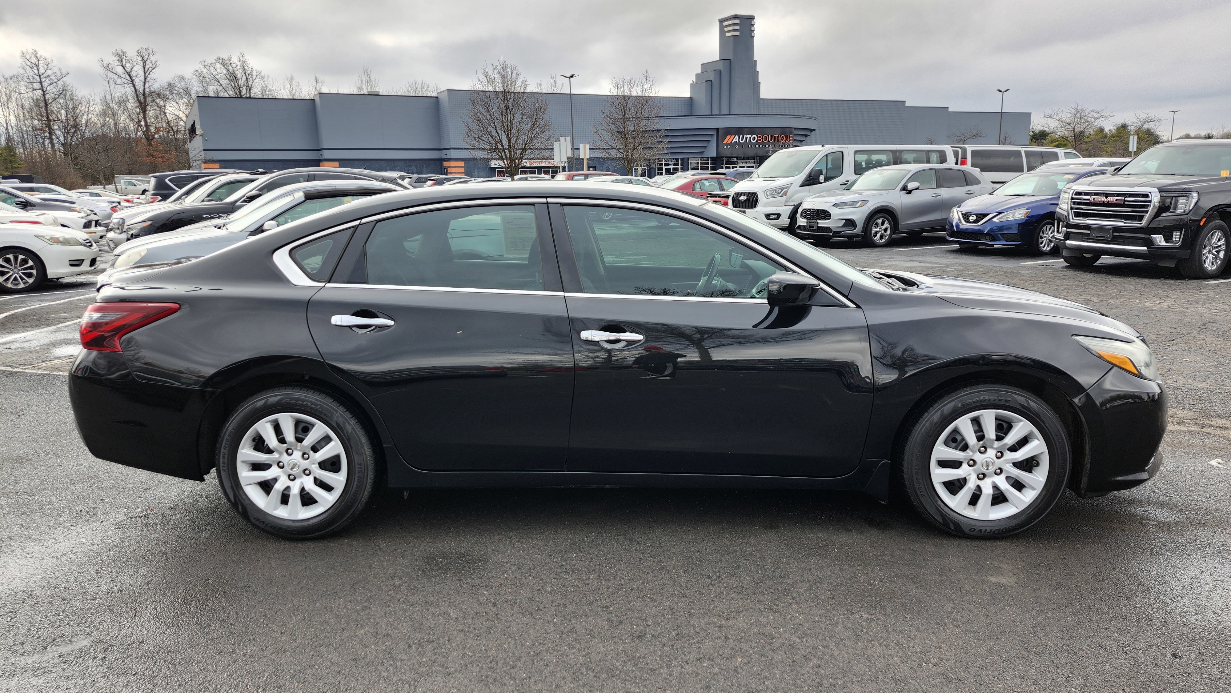 Used 2017 Nissan Altima 2.5 SR image 17