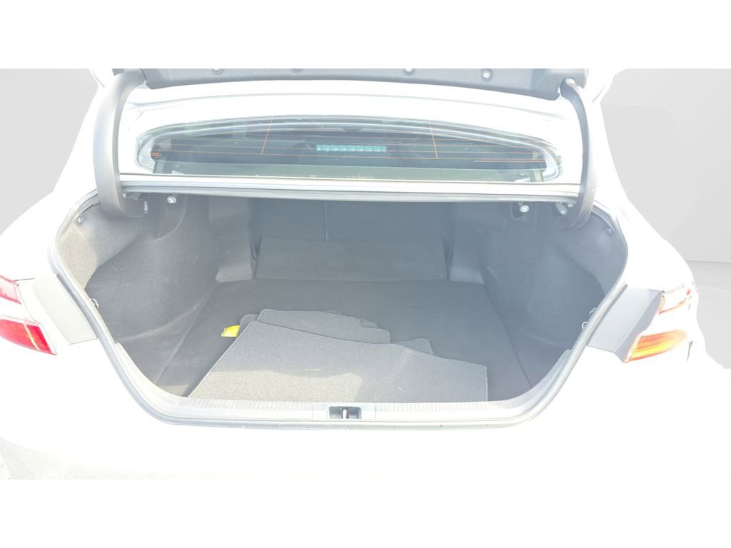 Used 2021 Toyota Camry SE FWD image 9