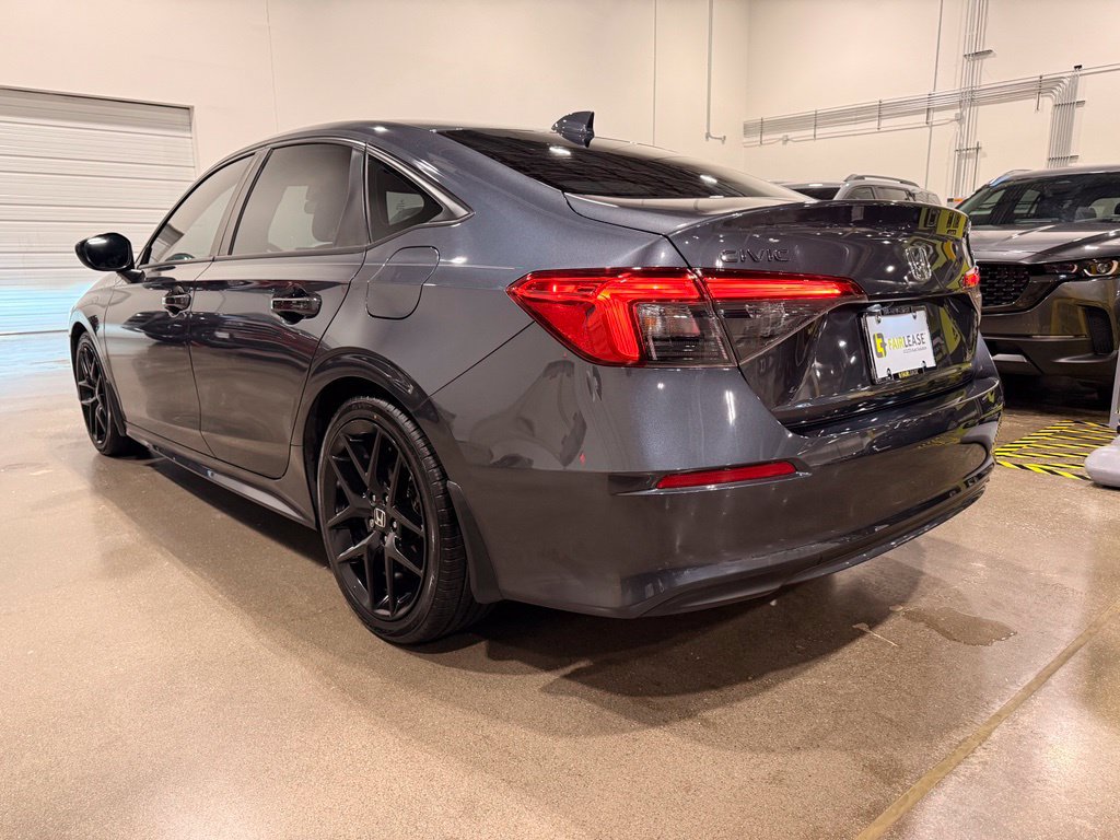 Used 2023 Honda Civic Sport image 7