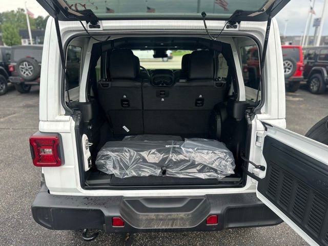 New 2025 Jeep Wrangler Sahara w/ Safety Group image 10