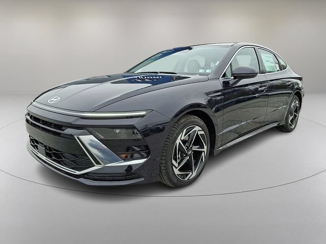 New 2026 Hyundai Sonata SEL FWD image 3