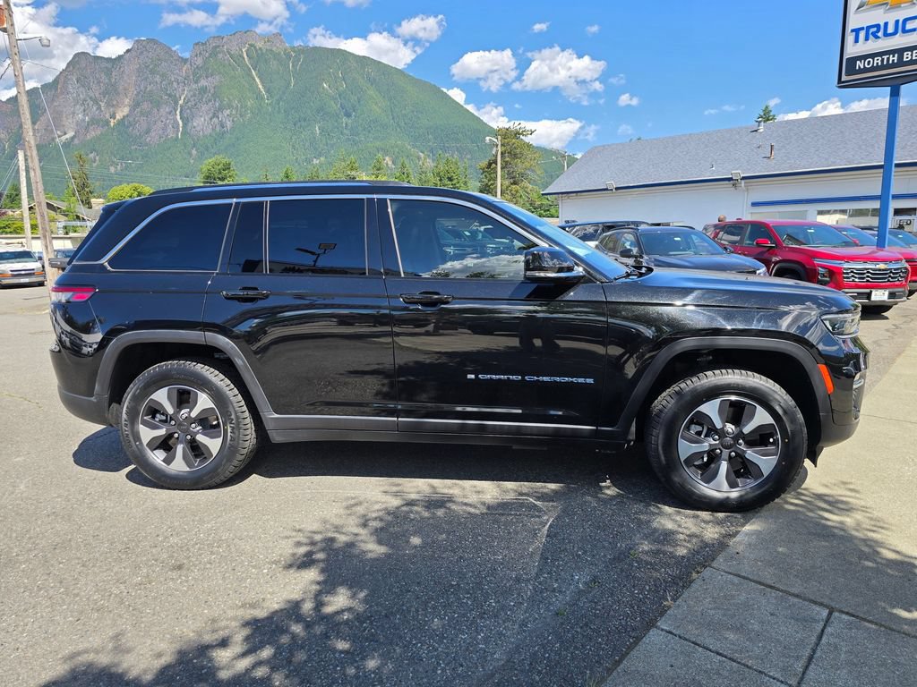 Used 2022 Jeep Grand Cherokee Limited 4xe AWD/4WD image 4