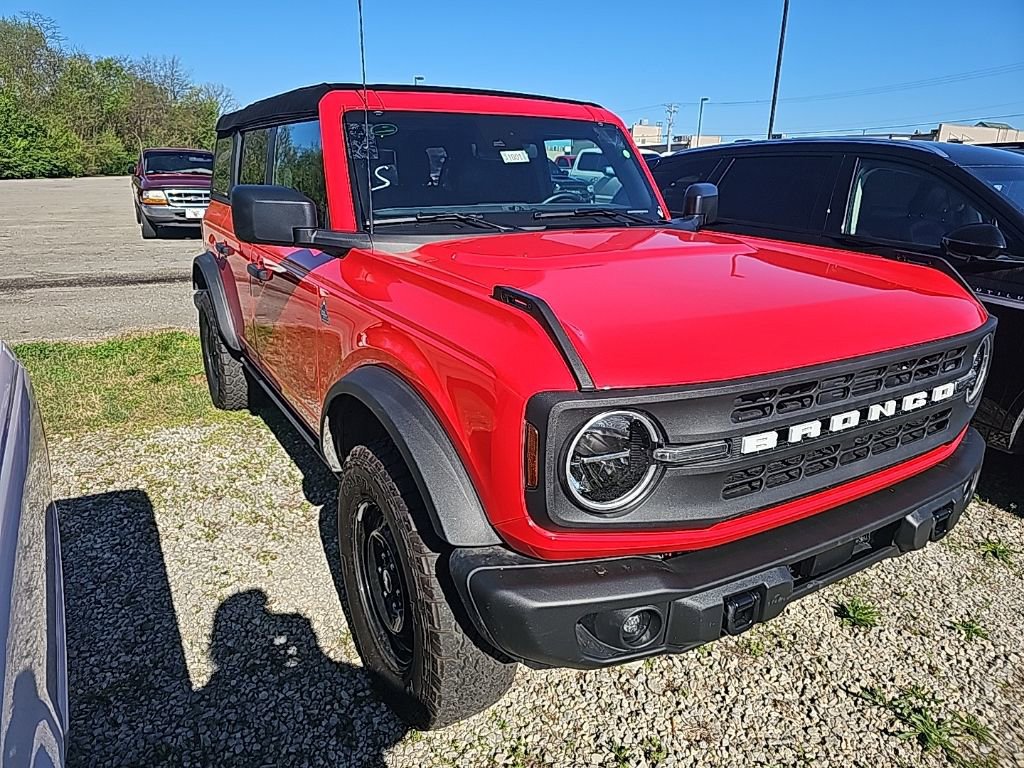 Used 2023 Ford Bronco Black Diamond image 5