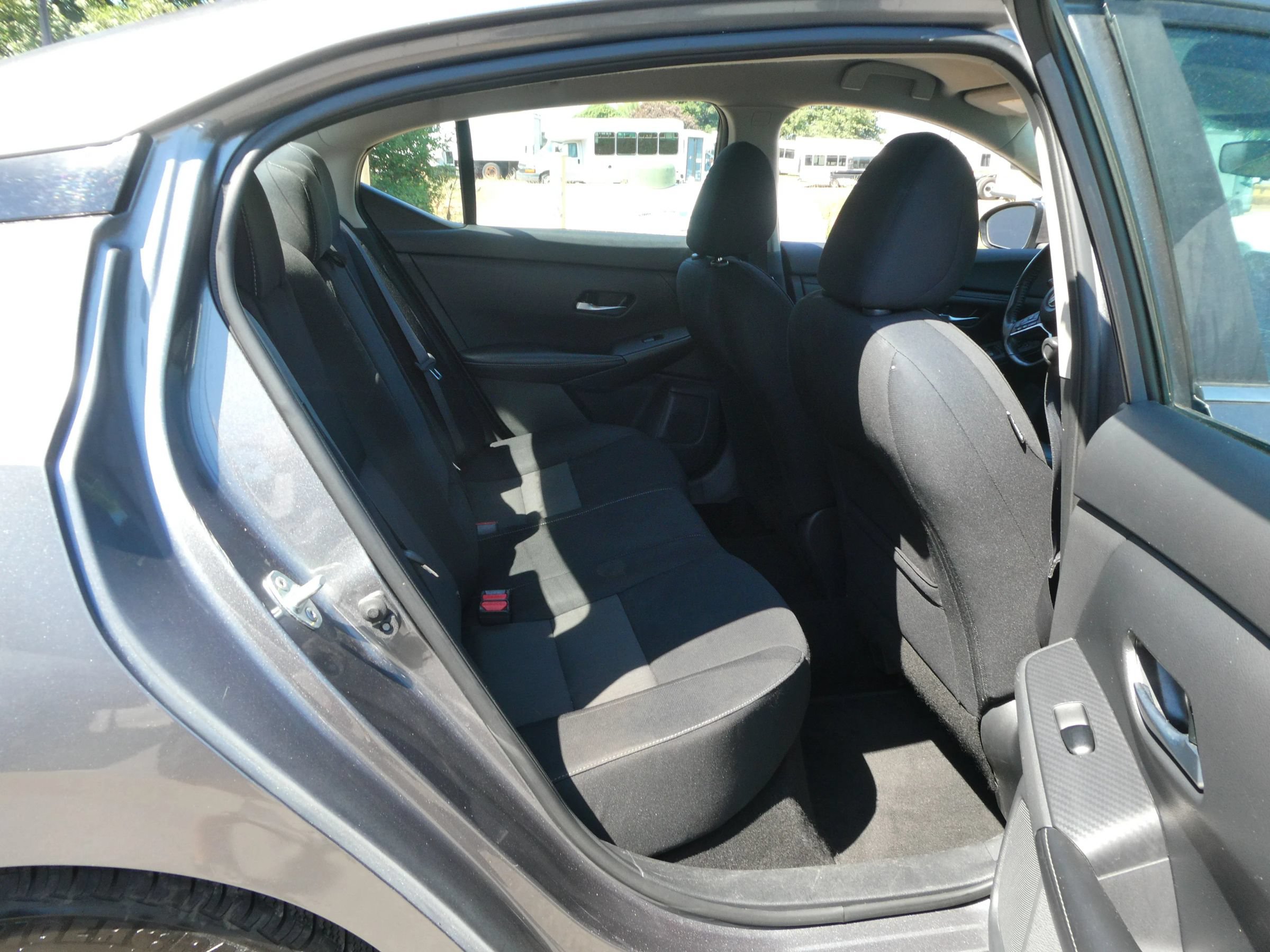Used 2021 Nissan Sentra SV FWD image 25