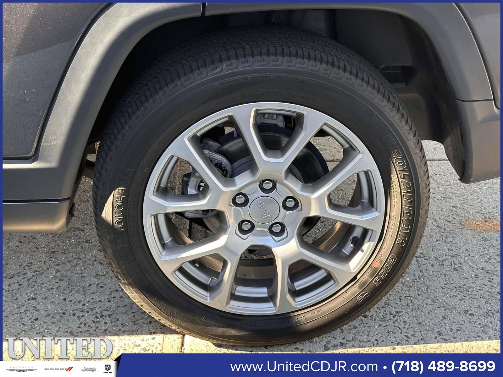 Used 2022 Jeep Compass Latitude image 13