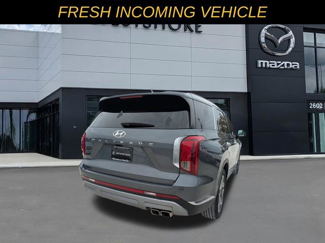 Used 2025 Hyundai Palisade Limited image 3