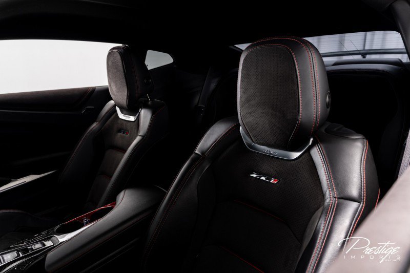 Used 2022 Chevrolet Camaro ZL1 image 35