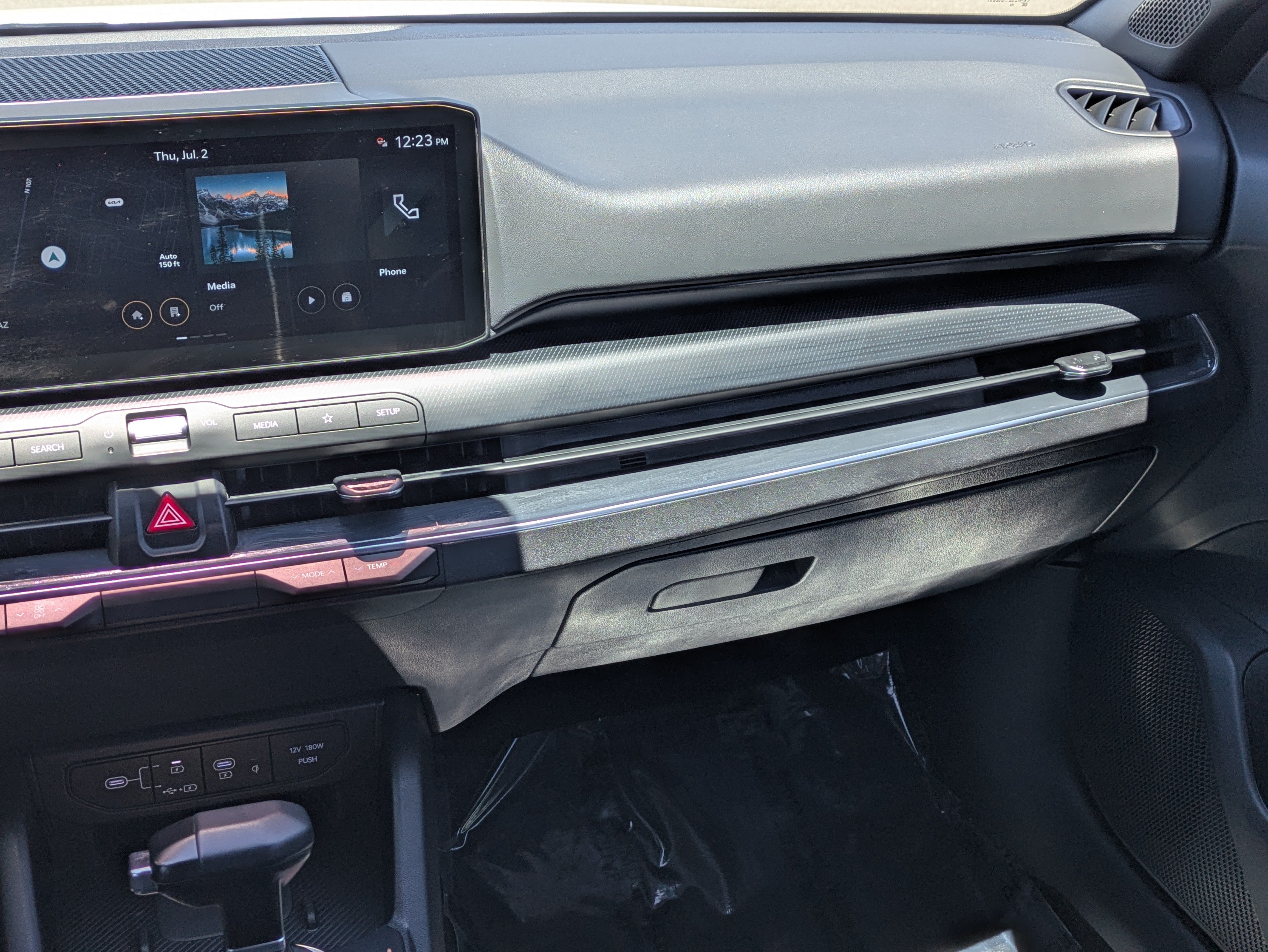 Certified 2025 Kia K4 GT-Line FWD image 17
