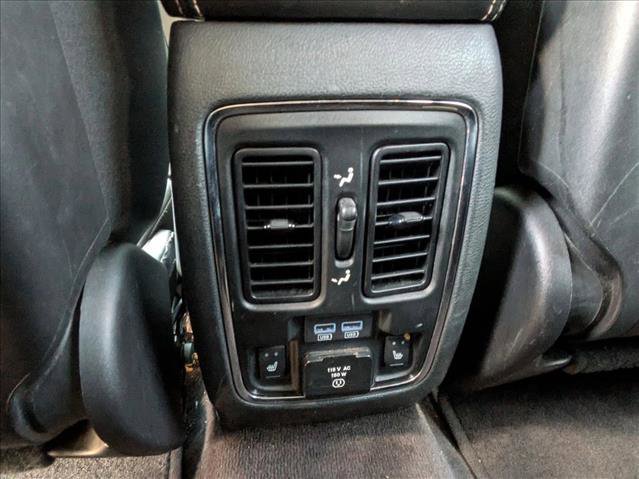 Used 2017 Jeep Grand Cherokee Limited RWD image 10
