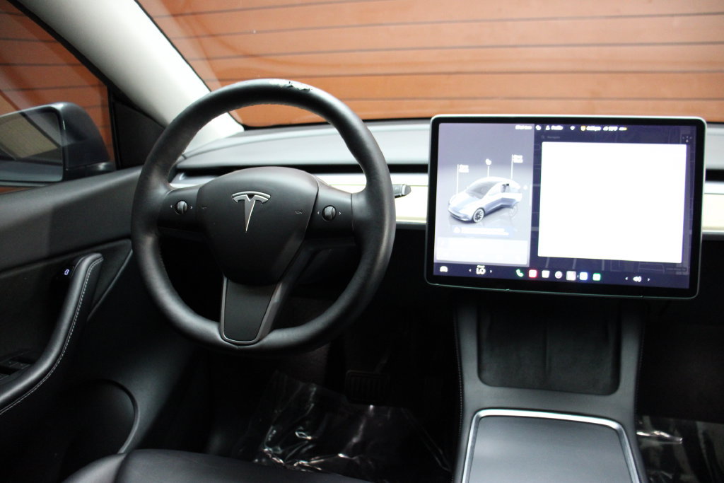 Used 2022 Tesla Model Y Long Range AWD/4WD image 21