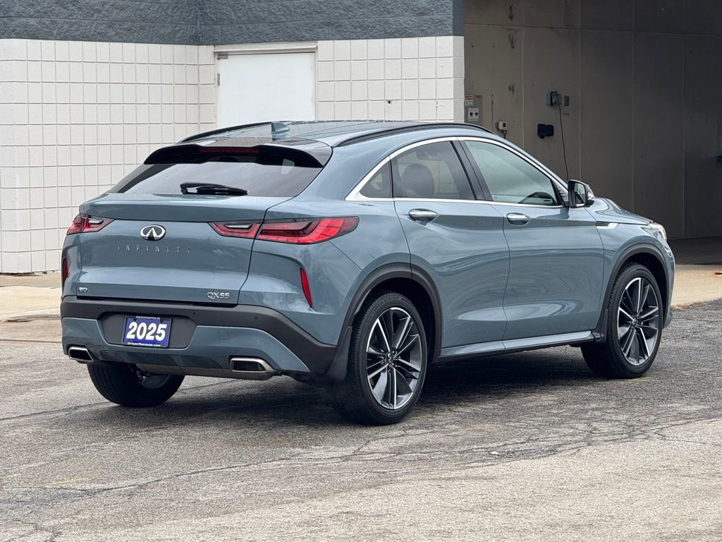Used 2025 INFINITI QX55 Essential image 4