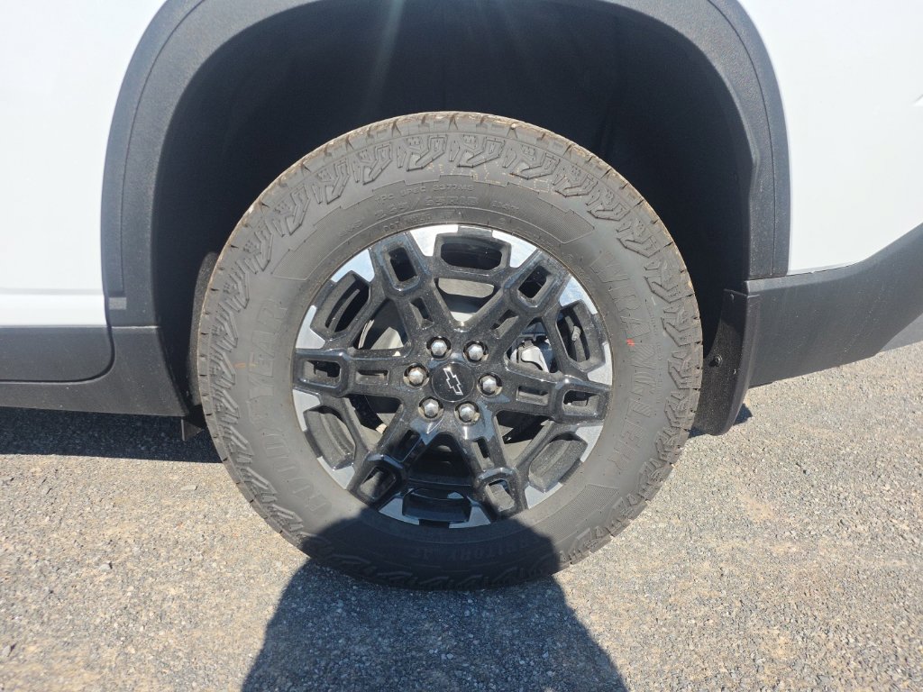 New 2027 Chevrolet Traverse Z71 AWD/4WD image 18