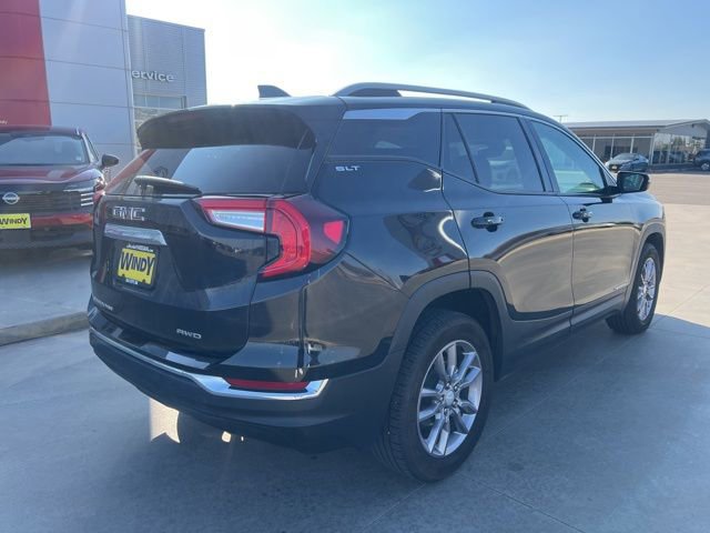 Used 2023 GMC Terrain SLT image 7