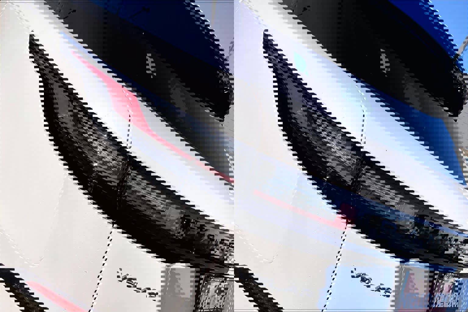 New 2026 Land Rover Range Rover Velar Dynamic SE image 25