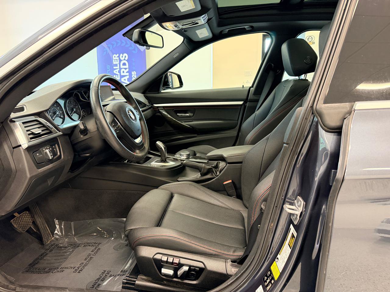 Used 2017 BMW 330i Gran Turismo xDrive AWD/4WD image 16