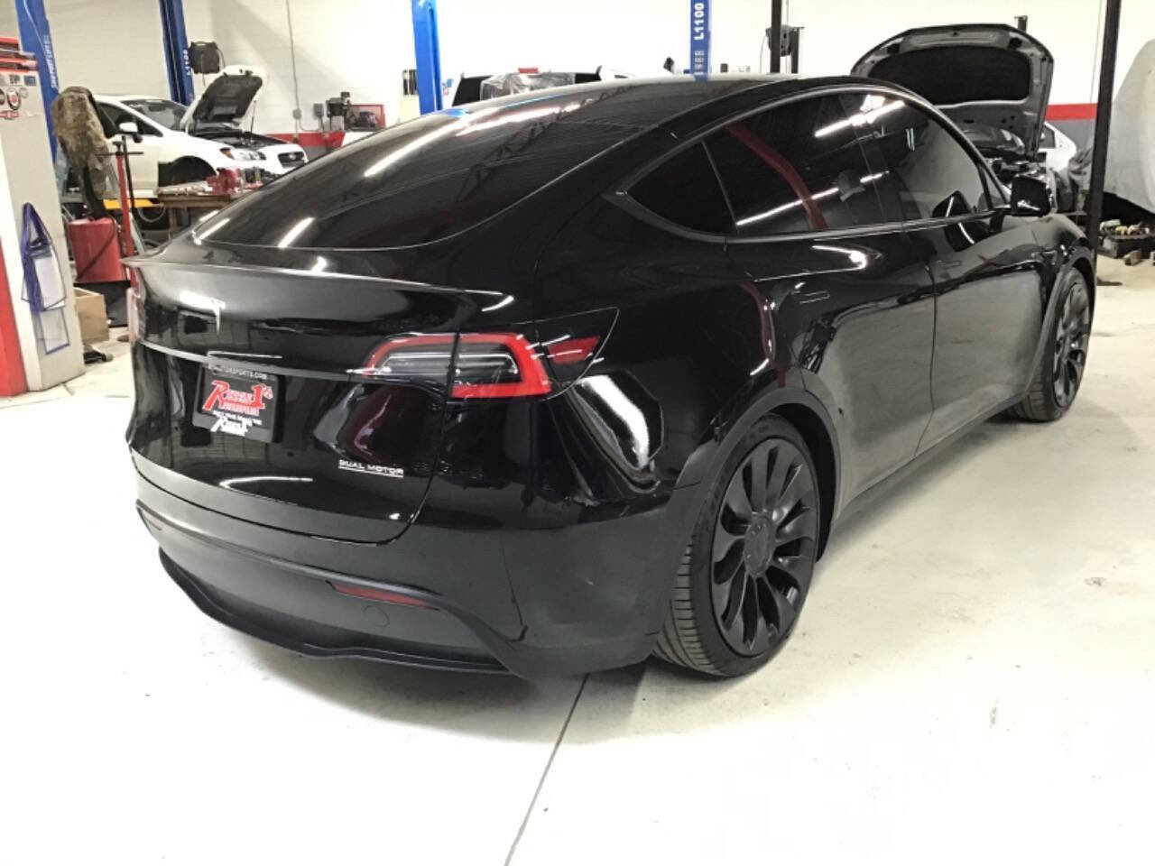 Used 2021 Tesla Model Y Performance AWD/4WD image 5