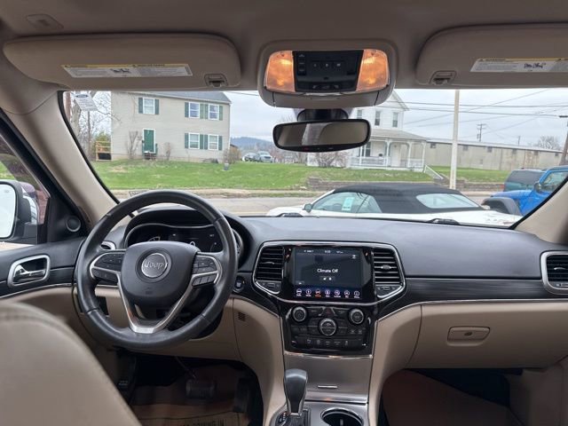 Used 2019 Jeep Grand Cherokee Limited AWD/4WD image 41