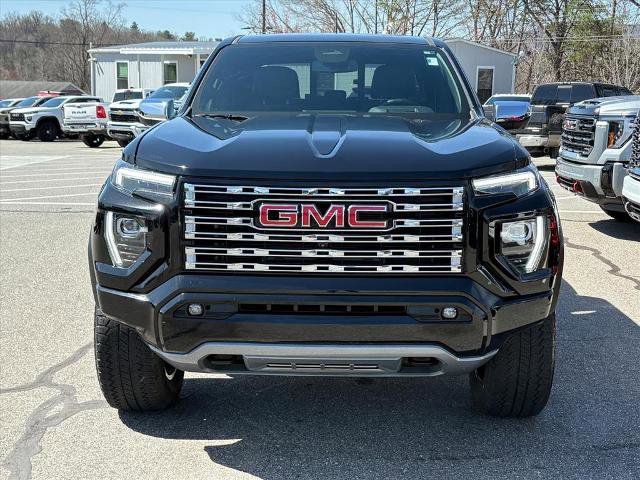 Certified 2024 GMC Canyon Denali AWD/4WD image 3