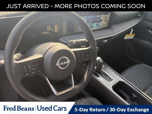 Certified 2025 Nissan Kicks SV w/ Illumination Package image 11