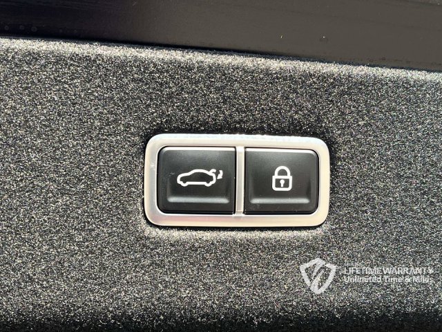 Used 2024 Hyundai Ioniq 6 SE RWD image 25