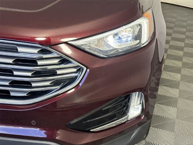 Used 2022 Ford Edge Titanium AWD/4WD image 9